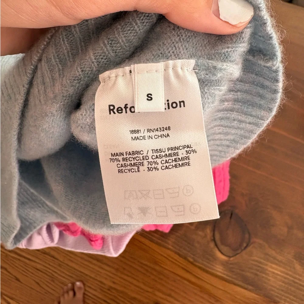 Reformation Light Gray self altered cut Sleeveless Top vest SB2 - Picture 6 of 7